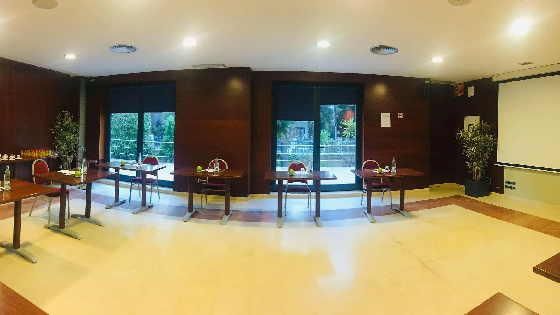 ****  Best Western Hotel Mediterraneo Castelldefels España